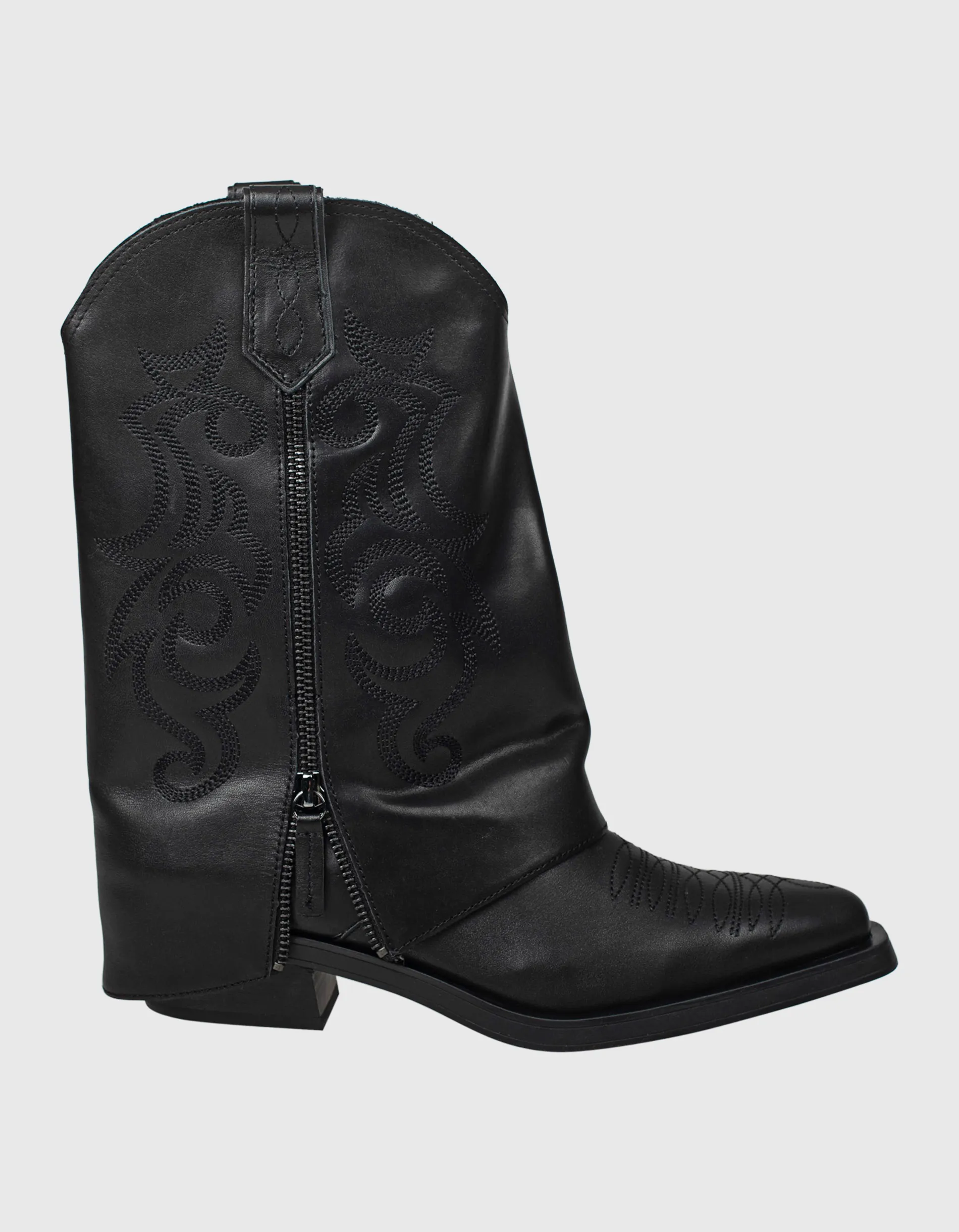 ASH Leslie Black  // Leder-Stiefelette mit Stickerei