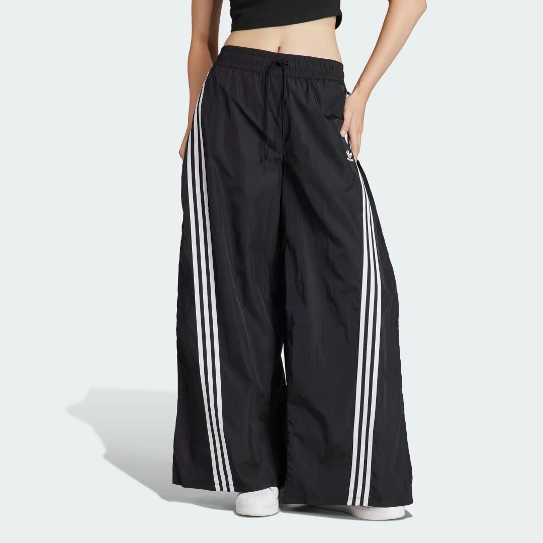 Jogginghose adidas Originals Adilenium Mega Flared Pants IV9335